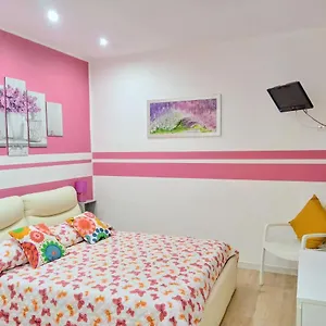 The 727 Apartment